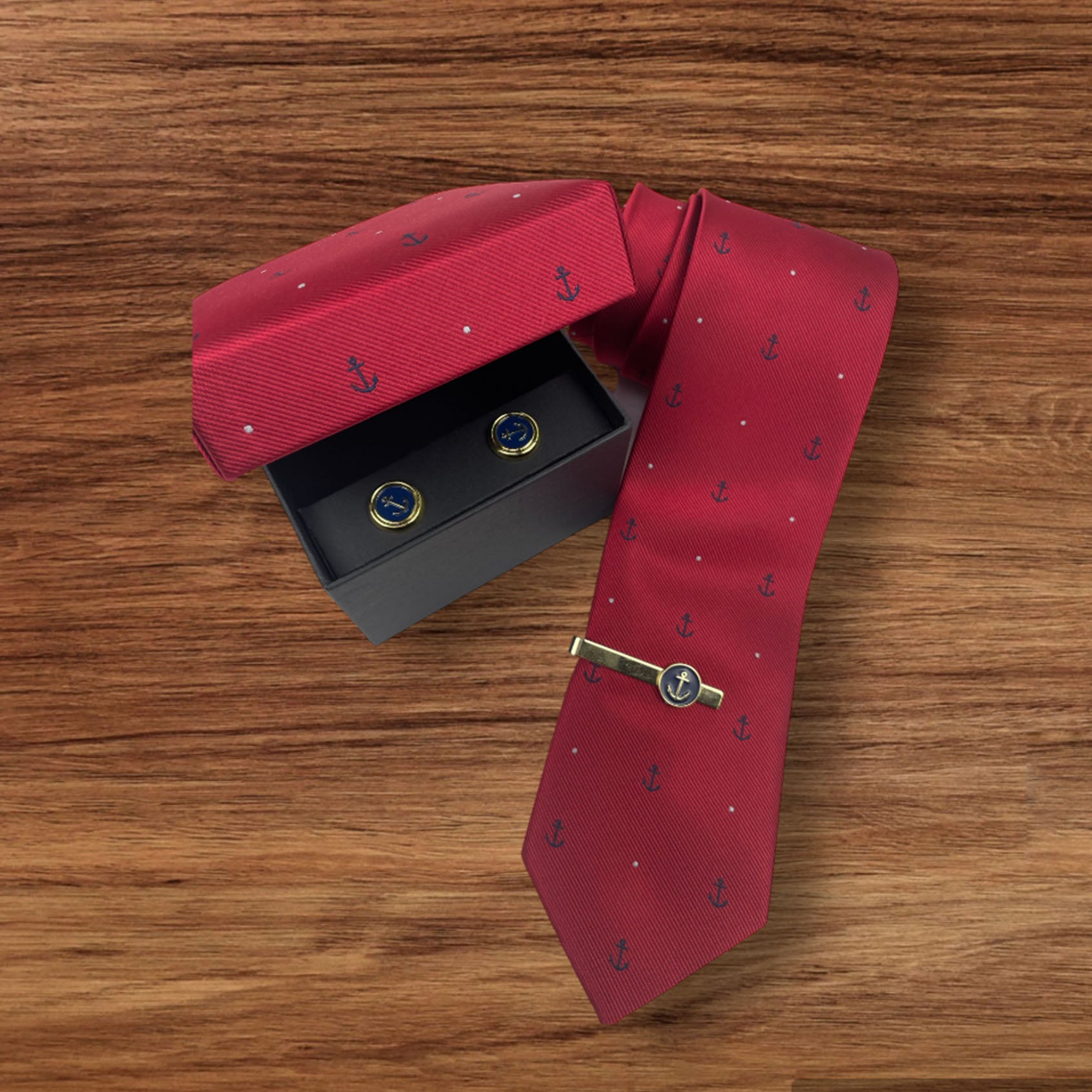 MRCUFF Rubber Chicken Cufflinks Set - Novelty Gift In Presentation Box With Polishing Cloth